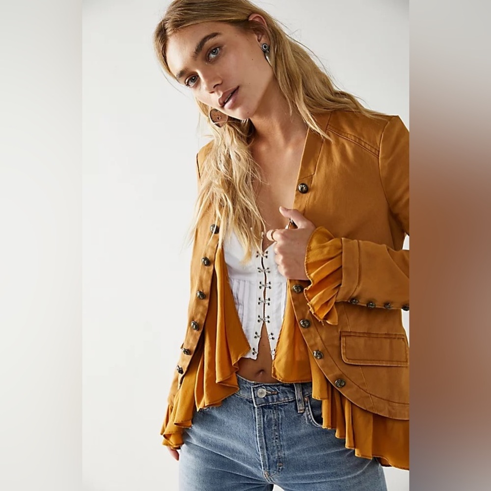 NWT Free People ruffles romance jacket, beige/gold, Size S